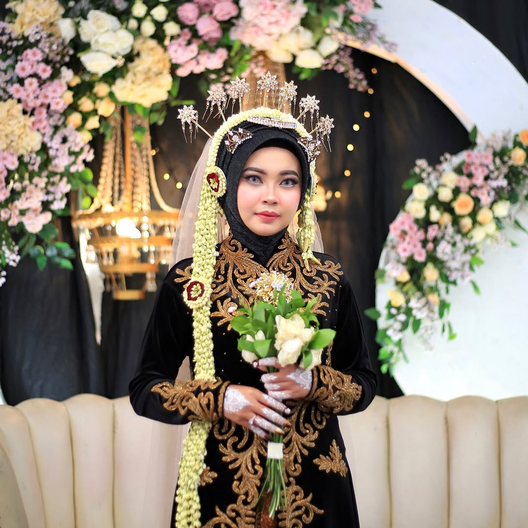 Momen pernikahan Anggita Wedding di Instagram